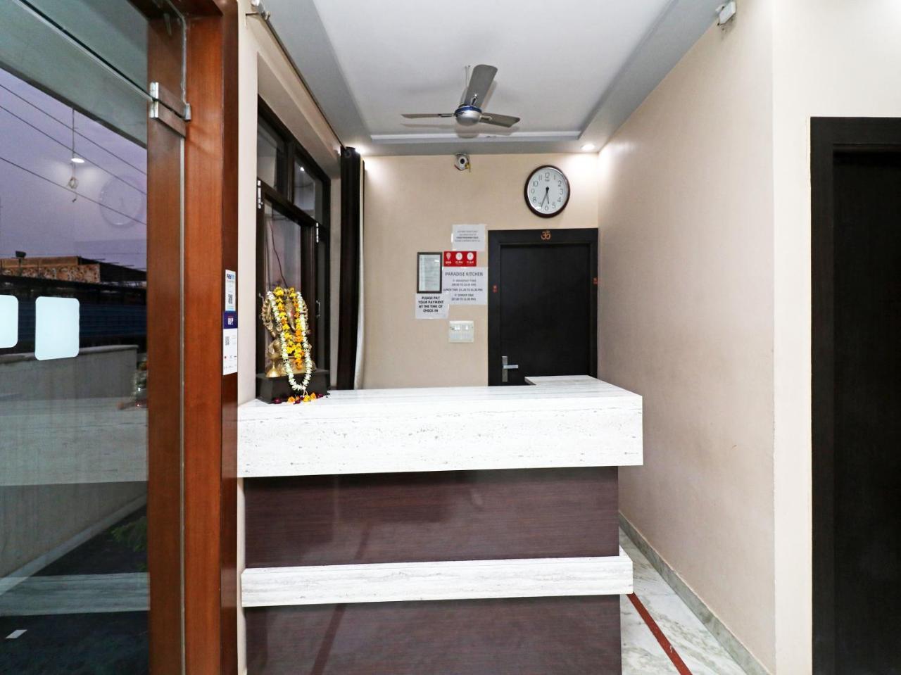 Aaradhya Residency Hotel Agra  Exterior photo