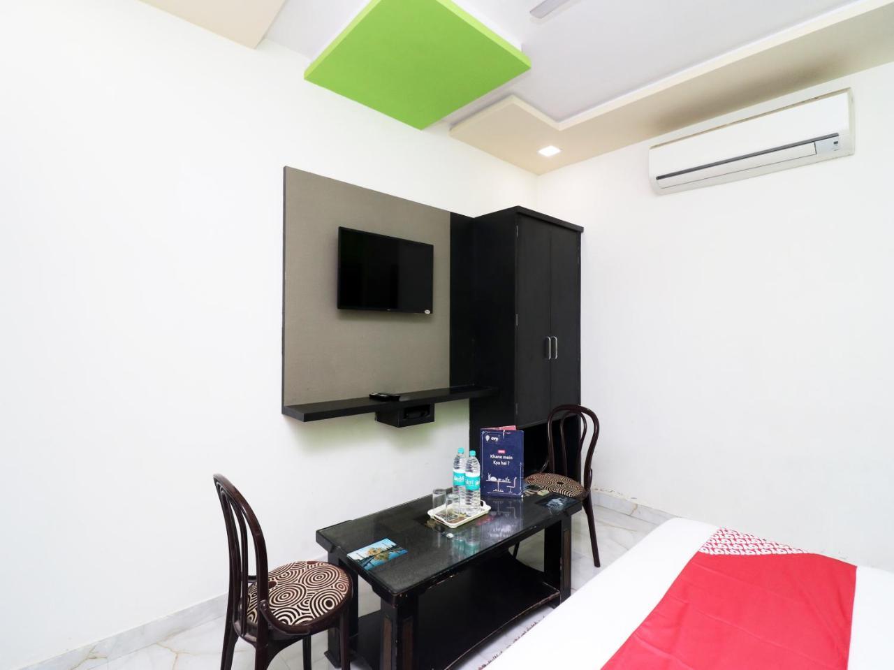 Aaradhya Residency Hotel Agra  Exterior photo